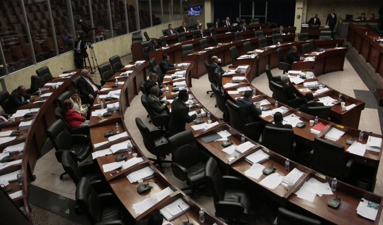 Piden a diputados legislar con prudencia. Archivo 