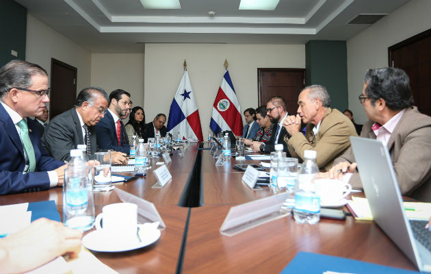 Autoridades de Costa Rica y Panamá abordaron temas como: comercio exterior, agro, importaciones y exportaciones.