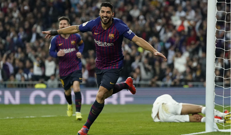 Luis Suárez  festeja ante Real Madrid. Foto:AP