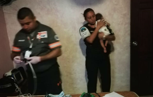 Desconocidos abandonan a un bebé de meses en una pensión de Calidonia. Foto: Policía Nacional.