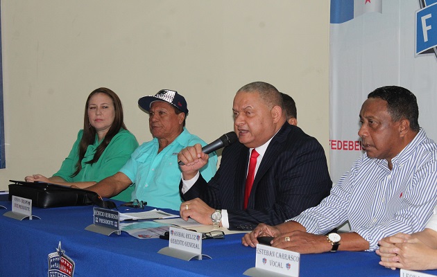 Benicio Robinson cree que todo se debe a una persecución.