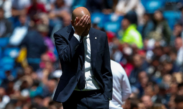 Zidane, lamenta la derrota del Real Madrid. Foto:EFE