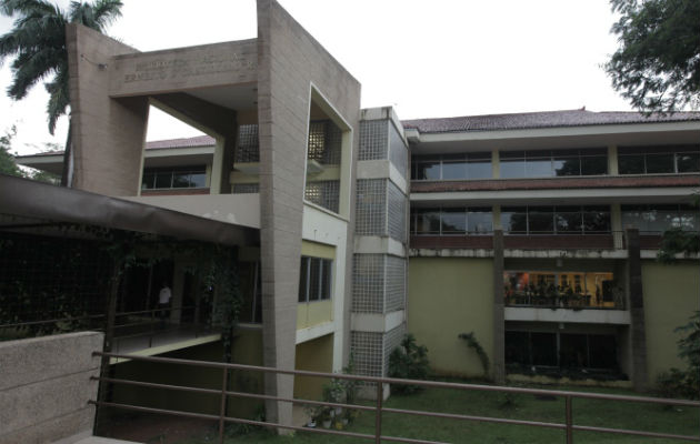 Biblioteca Nacional 'Ernesto J. Castillero', es un centro cultural por excelencia. Siempre tiene una rica agenda de actividades. /Foto: Archivo.