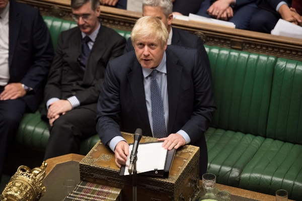 . El primer ministro Boris Johnson perdió una serie de votos esta noche, incluida una votación para una elección anticipada.FOTO/AP