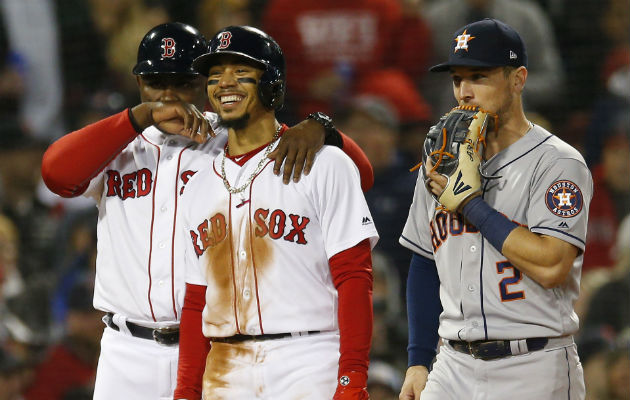 Boston a un paso de llegar a la gran final de la Grandes Ligas. Foto:AP