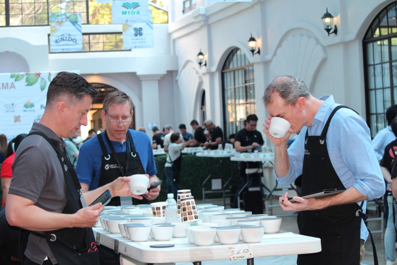 El logro alcanzado es un reconocimiento para Panamá de tener el mejor café del.mundo. Foto: José Vásquez. 