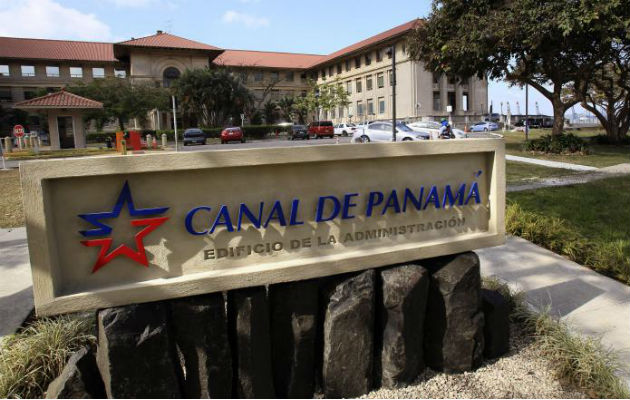 A las autoridades del Canal de Panamá les preocupa la situación de las fuentes de agua en el país. Archivo