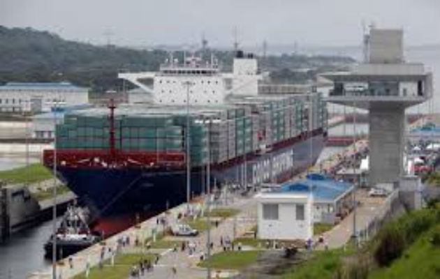 China ha dejado de ser el segundo cliente del Canal de Panamá. Foto: EFE.