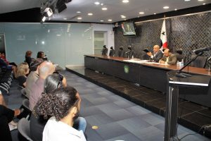 Proyecto sobre uso medicinal del 'cannabis' entre opiniones a favor y en contra. Foto: Asamblea Nacional.