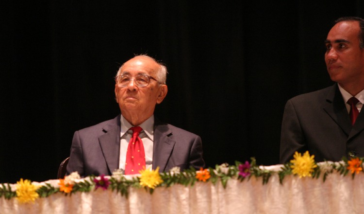 Carlos Francisco Changmarín (1922-2012), escritor y periodista. /Foto Archivo.