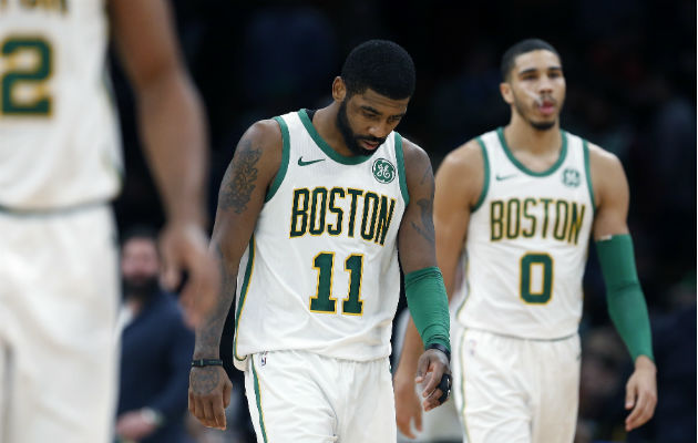 Kyrie Irving de los Celtics (11). Foto:AP