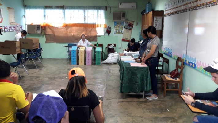 En la provincia de Chiriquí abrieron las mesas de votación. Foto/Mayra Madrid