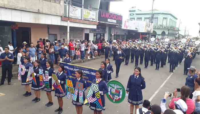 El 15 de diciembre próximo viajarán a San José, Costa Rica para participar en el desfile de La Luz. Foto/Thays Domínguez