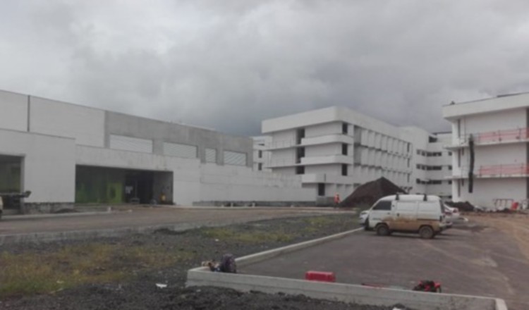 Para el primer trimestre del próximo año se estima que las torres de nefrología y cardiología estén en funcionamiento en la Ciudad de la Salud