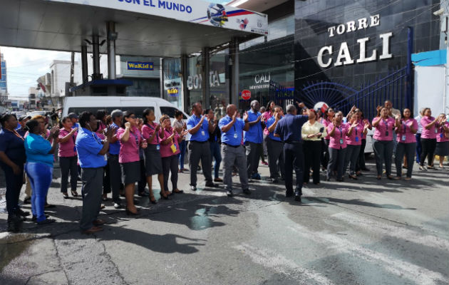 La protesta que llevaron a cabo funcionarios de Aduanas en la provincia de Colón. 