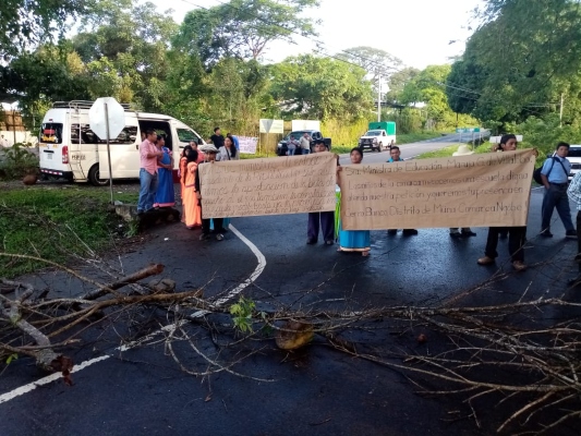 Los manifestantes precisan que de no recibir respuesta puedan trasladar la protestas a la vía Interamericana. Foto/José Vásquez