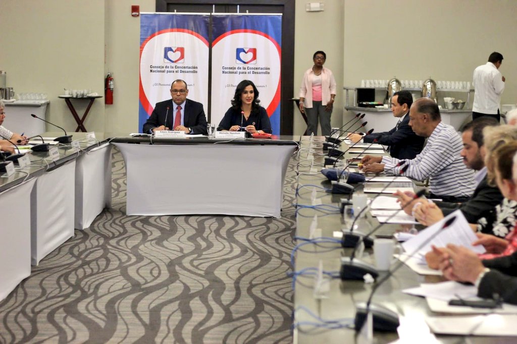 Reunión de la Concertación Nacional para el Desarrollo.