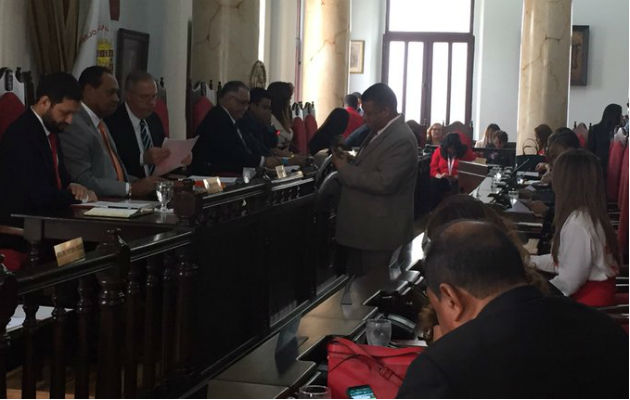 El Consejo Municipal de Panamá se reunió este martes, donde se aprobaron las nuevas sanciones y multas más estrictas.