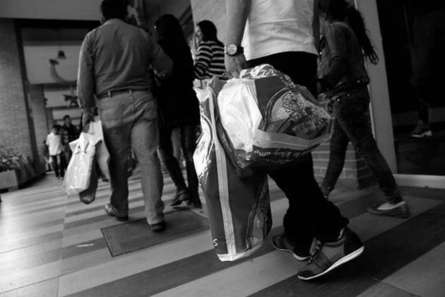 Se producen 170 billones de toneladas anuales, las cuales generan un consumo del 5% del petróleo mundial. Foto: EFE.