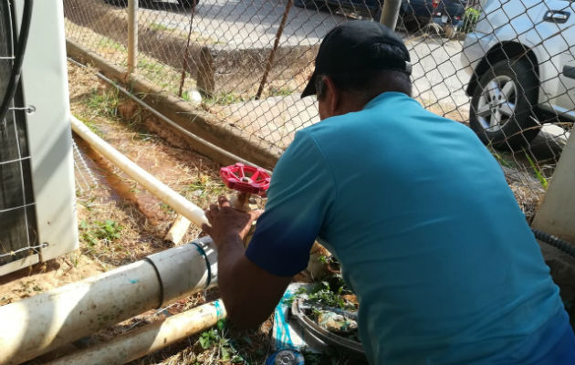  Los técnicos repararon el daño, y el sistema se recuperó paulatinamente. Foto: Thays Domínguez.