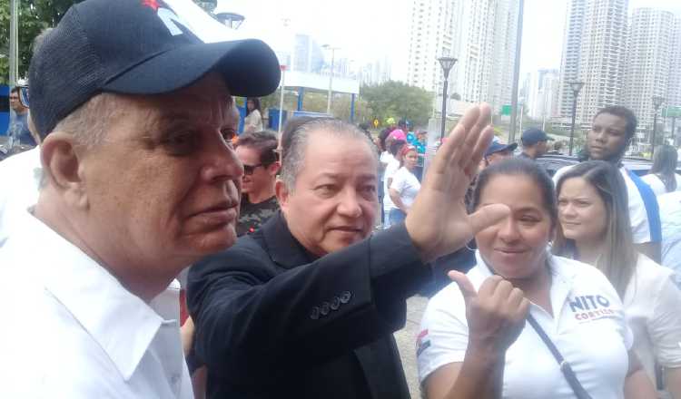 El padre David Cosca  había vuelto a la vida pública, el pasado 5 de mayo, durante la celebración de las elecciones generales, cuando asistió a votar al Centro de Convenciones Atlapa.