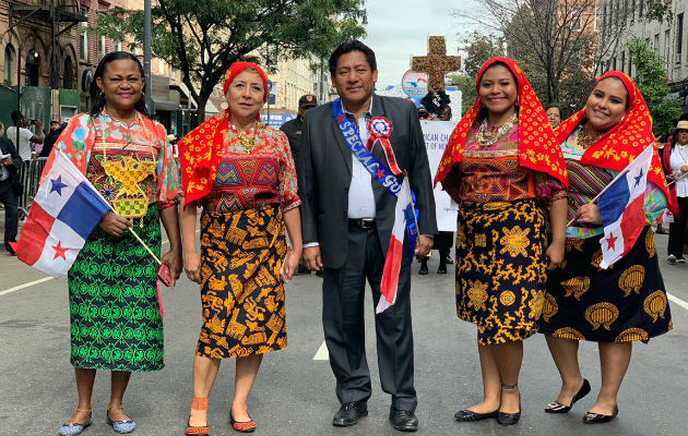  Cultura y tradiciones panameñas en el reconocido desfile internacional de la Hispanidad. Foto/Cortesía