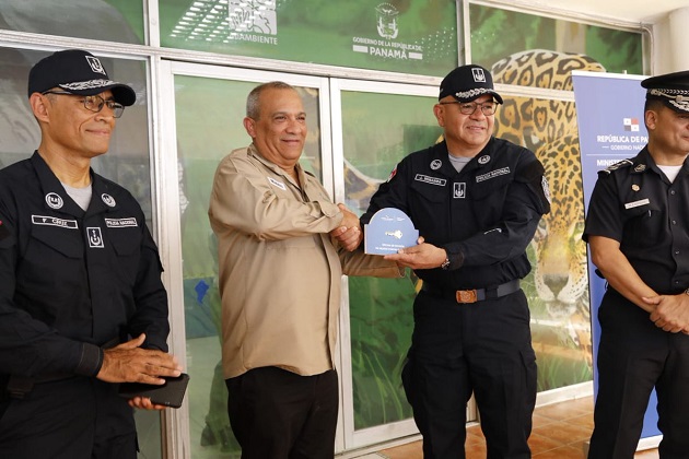 La Oficina de la Unidad de Investigación de Delitos Ambientales, se inauguró ayer.