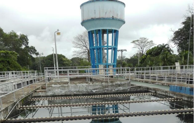 Miles han quedado sin agua potable en Dolega. Foto: José Vásquez.