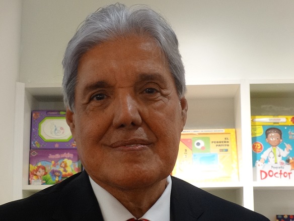 Dr. Mario Molina, escritor. Autor de