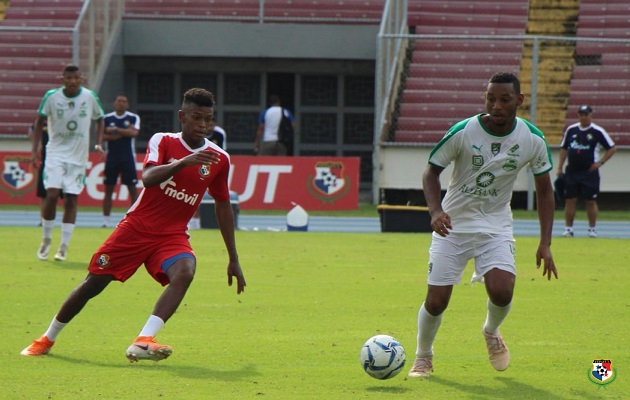 La Roja tuvo fogueo contra Costa del Este juevenil. Foto: Fepafut