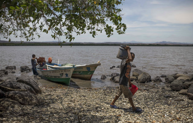 China planeaba un puerto global de embarques en la Isla Perico, hogar de unas 35 familias, antes de resistencia de EU. Foto/ Daniele Volpe para The New York Times.