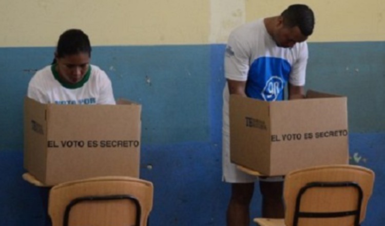 Las quejas por irregularidades en las elecciones del 5 de mayo fueron constantes y para todos los cargos.