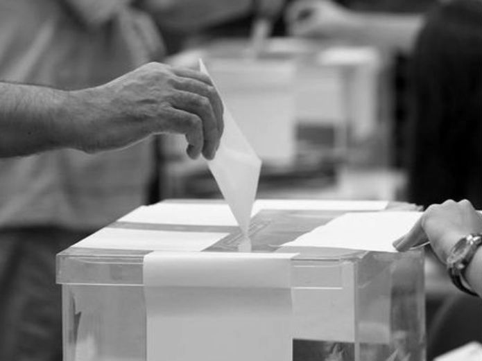 El elector, luego de una detenida reflexión, debe tomar decisiones a conciencia en ese tema que es tan trascendental para el futuro de nuestra nación. Foto Archivo.