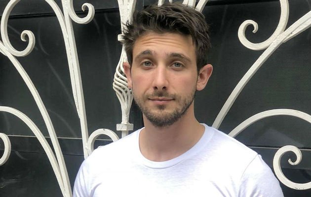 Emiliano Zurita, hijo de Christian Bach.