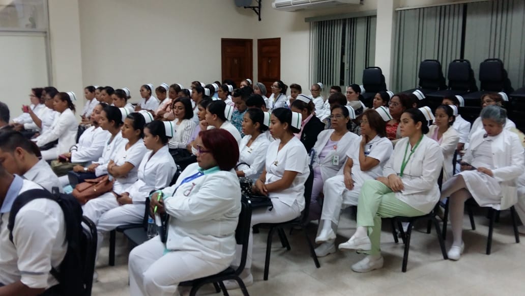 La denuncia de las enfermeras se registra ante una serie de procesos disciplinarios que se han abierto a varias integrantes de ese gremio.