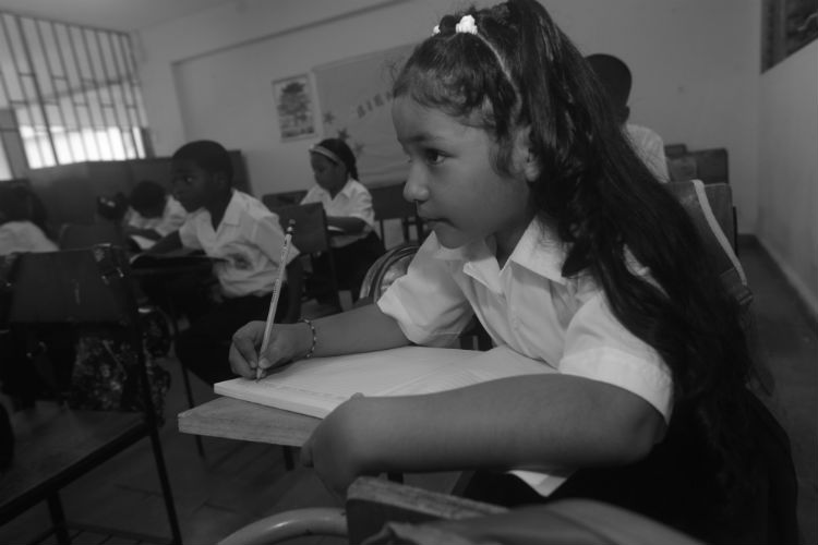 En Panamá, desde hace 70 años, se conmemora todos los 27 de octubre, el Día del Estudiante.