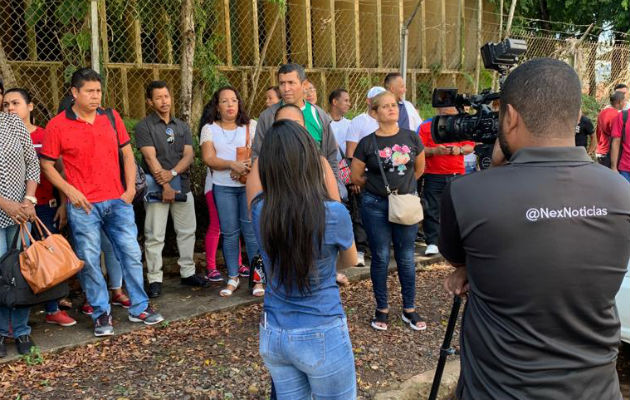 Los extrabajadores del hotel y casino Veneto salieron a las calles a solicitar el pago de sus prestaciones. Foto: Cortesía.