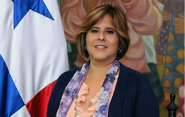 Ministra de Economía y Finanzas, Eyda Varela de Chinchilla. 