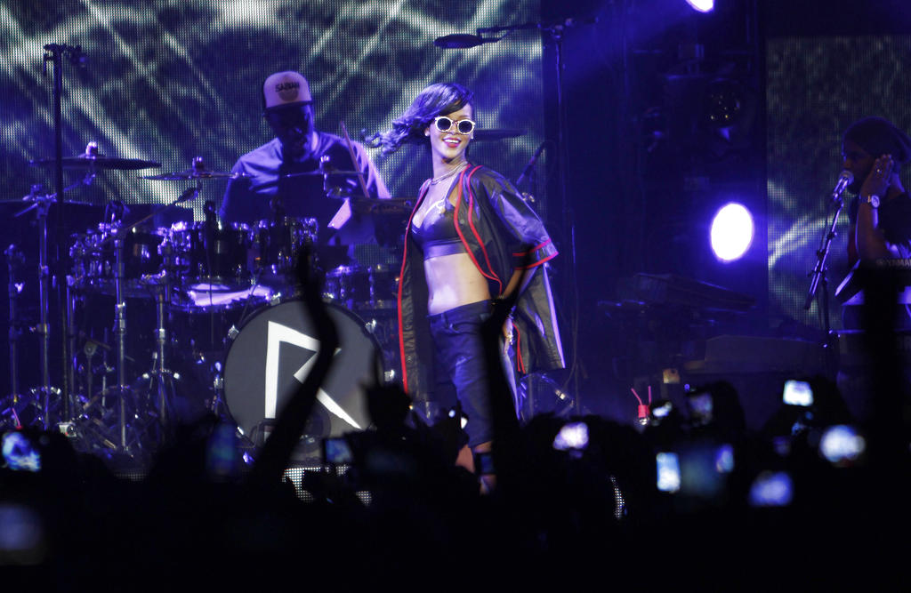 Rihanna arranca en México su gira de presentación de 
