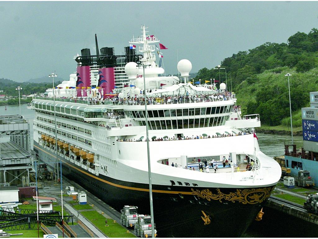 Inicia temporada de cruceros por el Canal de Panamá Panamá América