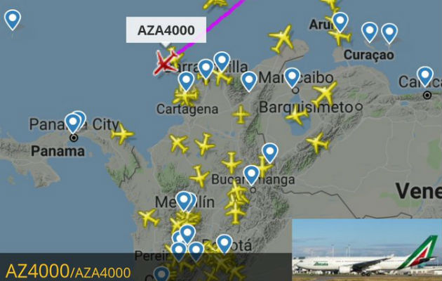 En pocos minutos aterrizará el vuelo donde viaja el papa Francisco; miles de feligreses lo esperan. Foto: Cortesía Flightradar24.com