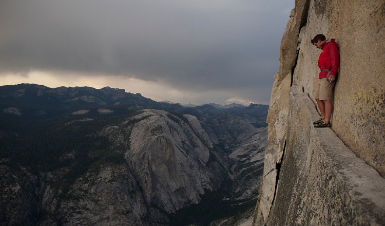 Una escena de 'Free Solo', que está en carrera para un Óscar. https://rocanbolt.com