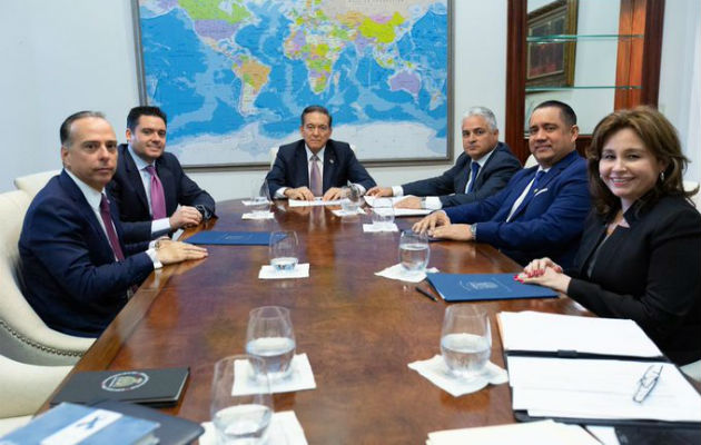 Se estableció que a partir de este encuentro se van a realizar reuniones periódicas de coordinación con el fin de lograr el objetivo de salir de la lista gris. Foto/Cortesía