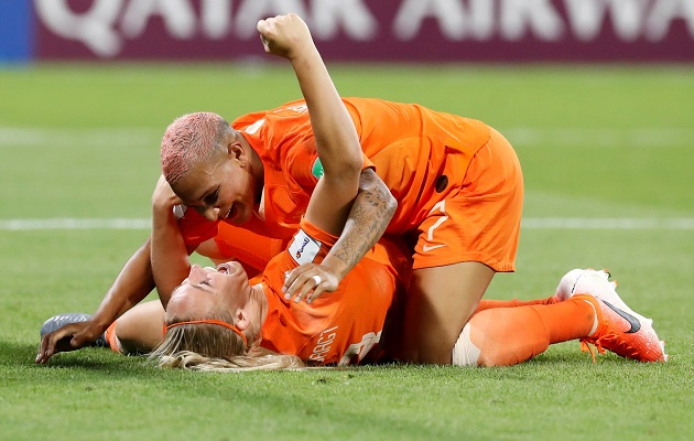 Holanda jugará por primera vez la final del mundial femenino.