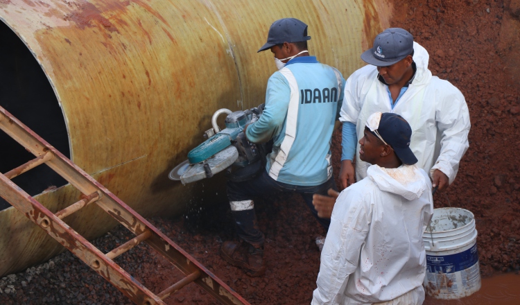 El proceso es complejo y el agua pasa por cuatro potabilizadoras antes de llegar a los puntos más altos. Foto de cortesía