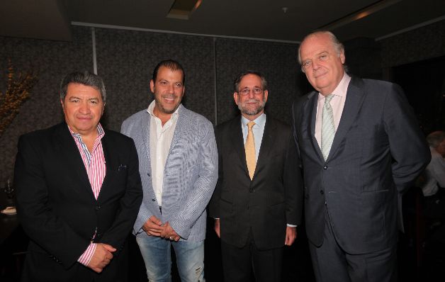 4. José Ignacio Piña, Ricardo Roizental, Marqués De Urguijo y Antonio Vasallo.