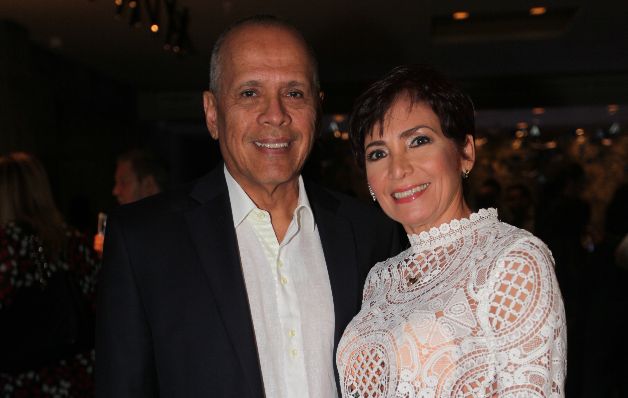6. Pedro Mujica y Elizabeth Soto.