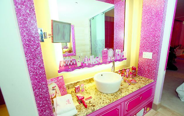 También encuentras artículos de baño. También encuentras artículos de baño.