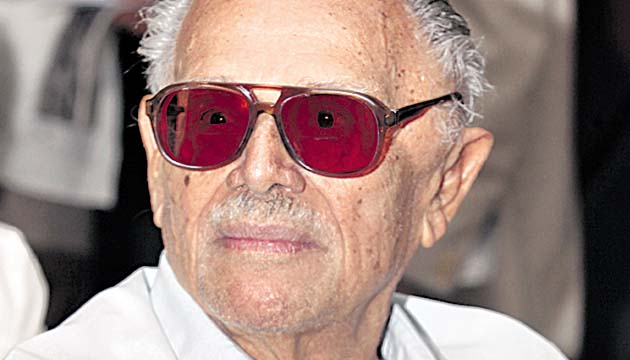 Guillermo Sánchez Borbón, autor de novela corta.