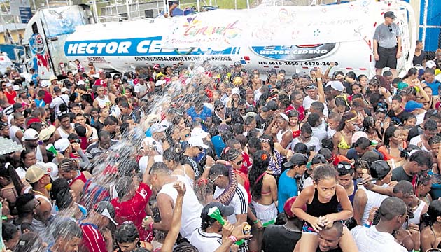 El gasto diario del panameño en el Carnaval del interior es de $180.
